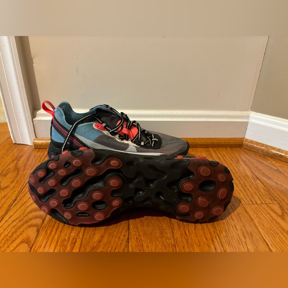 Nike React Element 87 Sneakers - Picture 5 of 7
